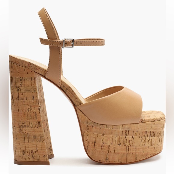 SCHUTZ Heels 🤎 - Picture 6 of 12